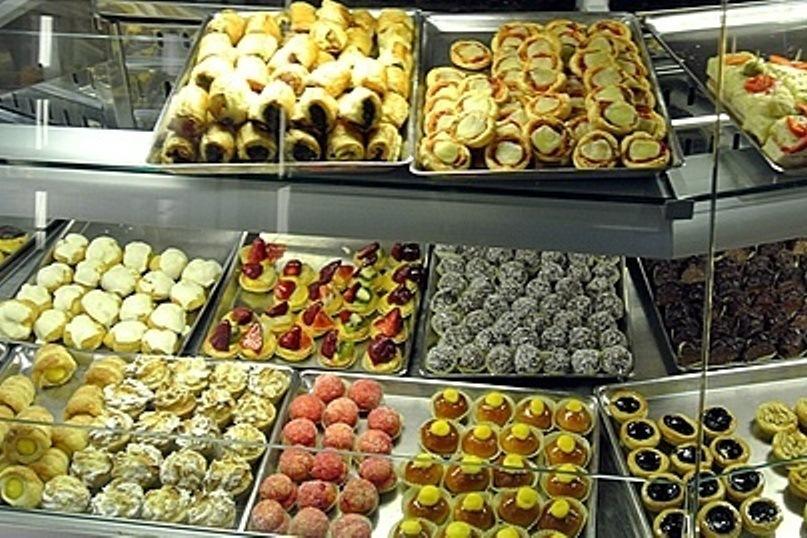 Arlecchino Hotel คาสเทลซานเปียโตรแตร์เม ภายนอก รูปภาพ